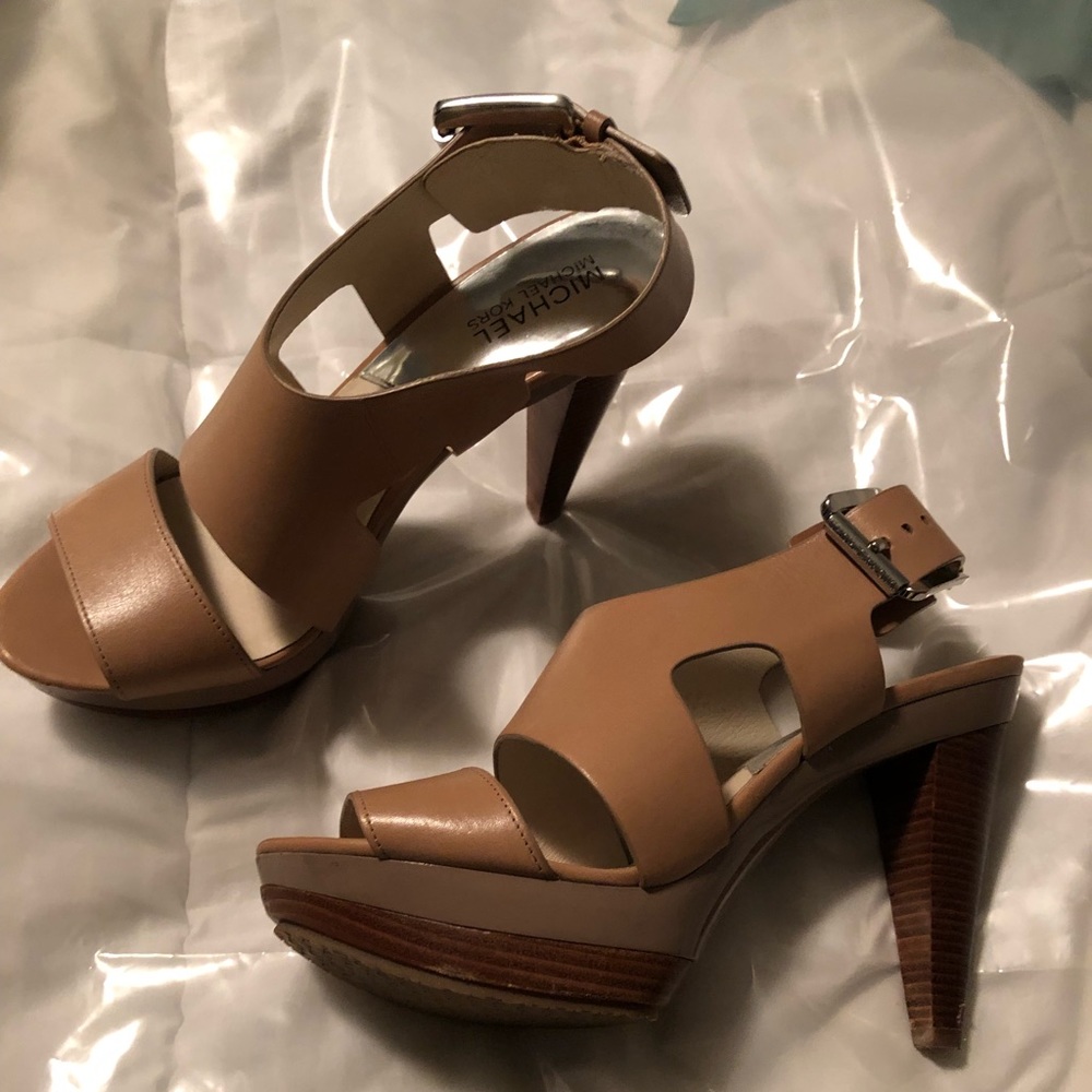 Michael Kors Tan Heels (worn once)
